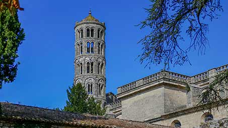 Découvrir le village d'Uzès