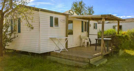 Louer un mobil home 5 personnes climatisé en Camargue