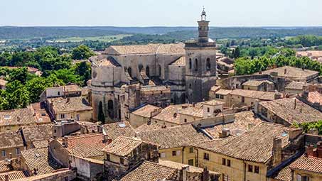 Visiter le village d'Uzès