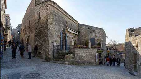 Visiter baux de provence