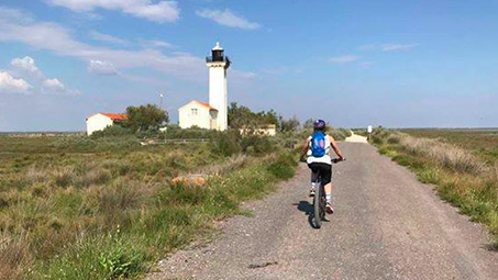 camping pour vélo en bord de mer manche