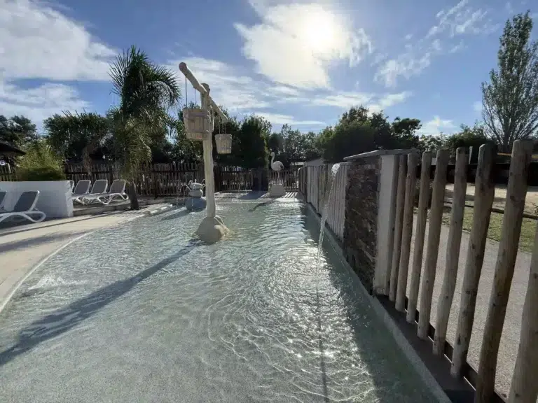 Pataugeoire et jeux d’eau de l’espace aquatique