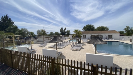 ensemble-piscine-camping-france